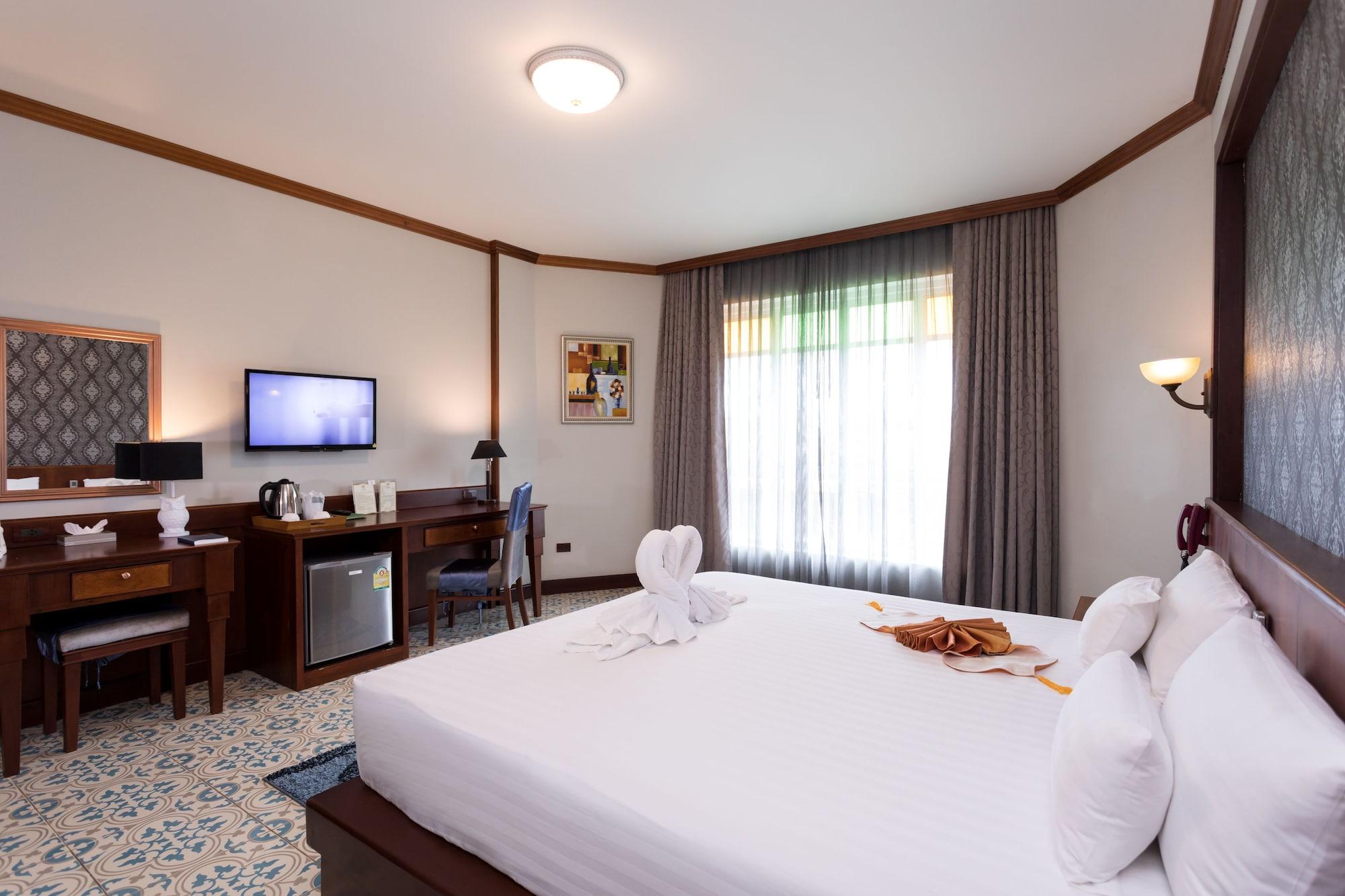 Erawan Hotel Natai Beach Exteriör bild