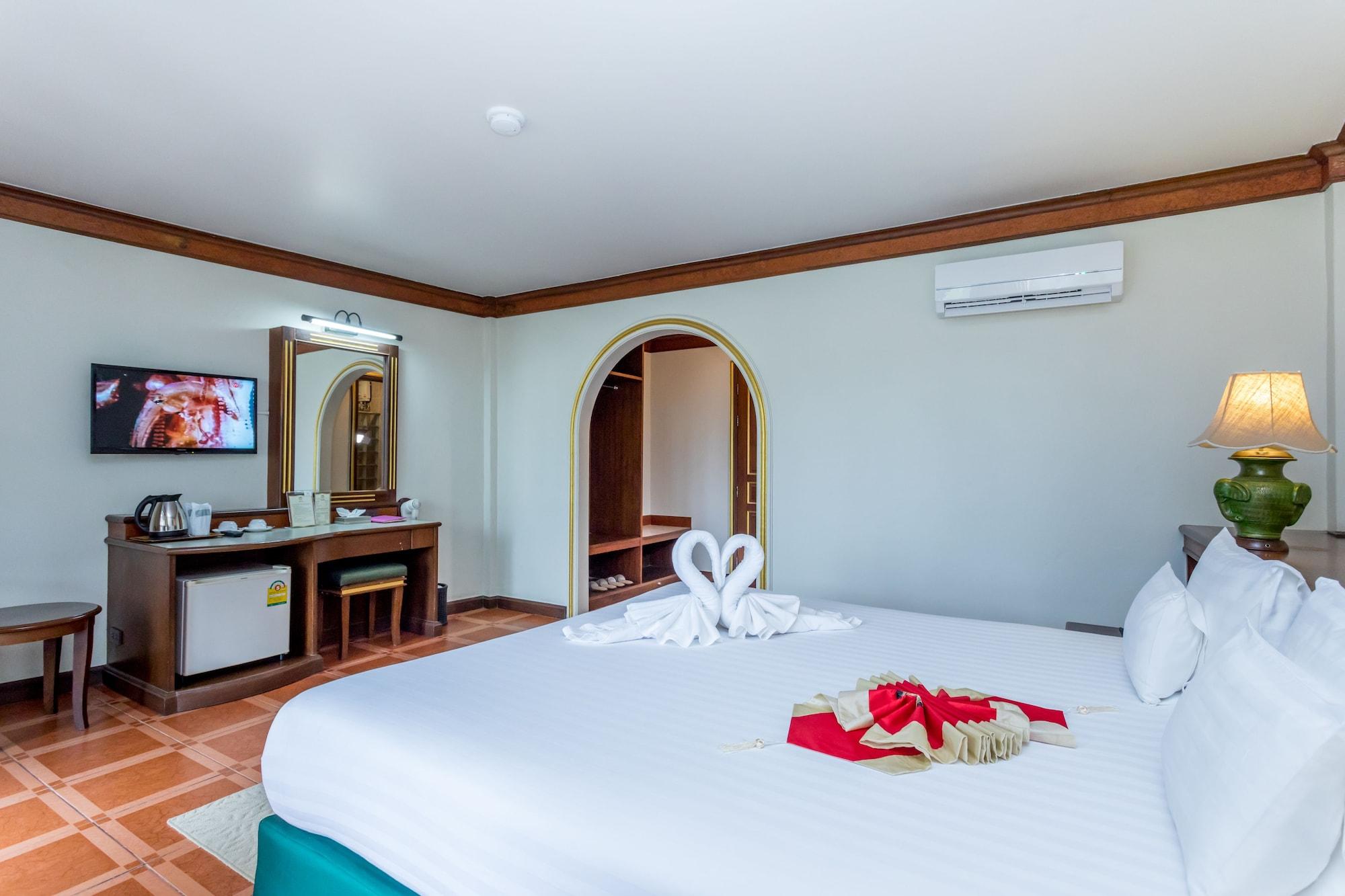 Erawan Hotel Natai Beach Exteriör bild